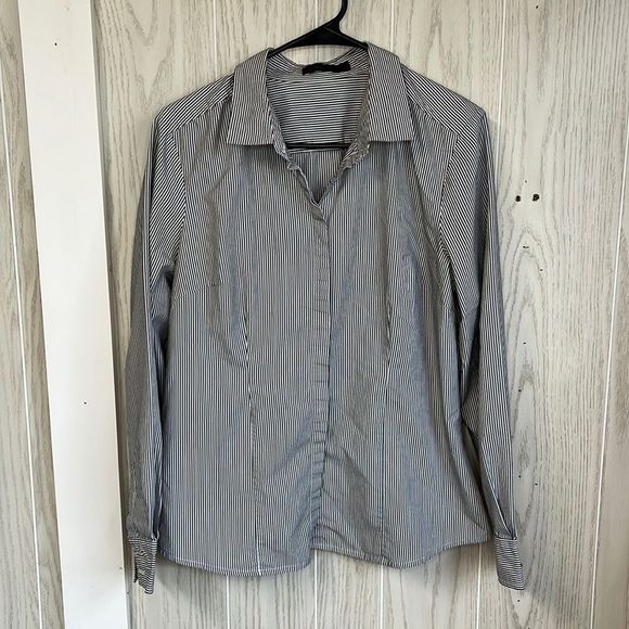 The Limited Essential Shirt Large long sleeve button up blouse grey stripes - Picture 1 of 7